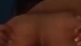 نينا لين تأخذ قضيبين في حلقها بورن عنيف بنفاذ مزدوج