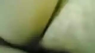 مصريه بتقوله انا انفشخت