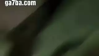 الجنس العربي علي مع صديقته يمارس الجنس مع كس