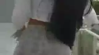 يتمتع المراهقون السلوتيون ، وإيفلين كلير ، وتوري لين ، وأمبر لين ، وميلا ميلان بالكثير من المرح